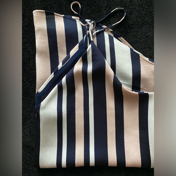 Top - Picture 1 of 5